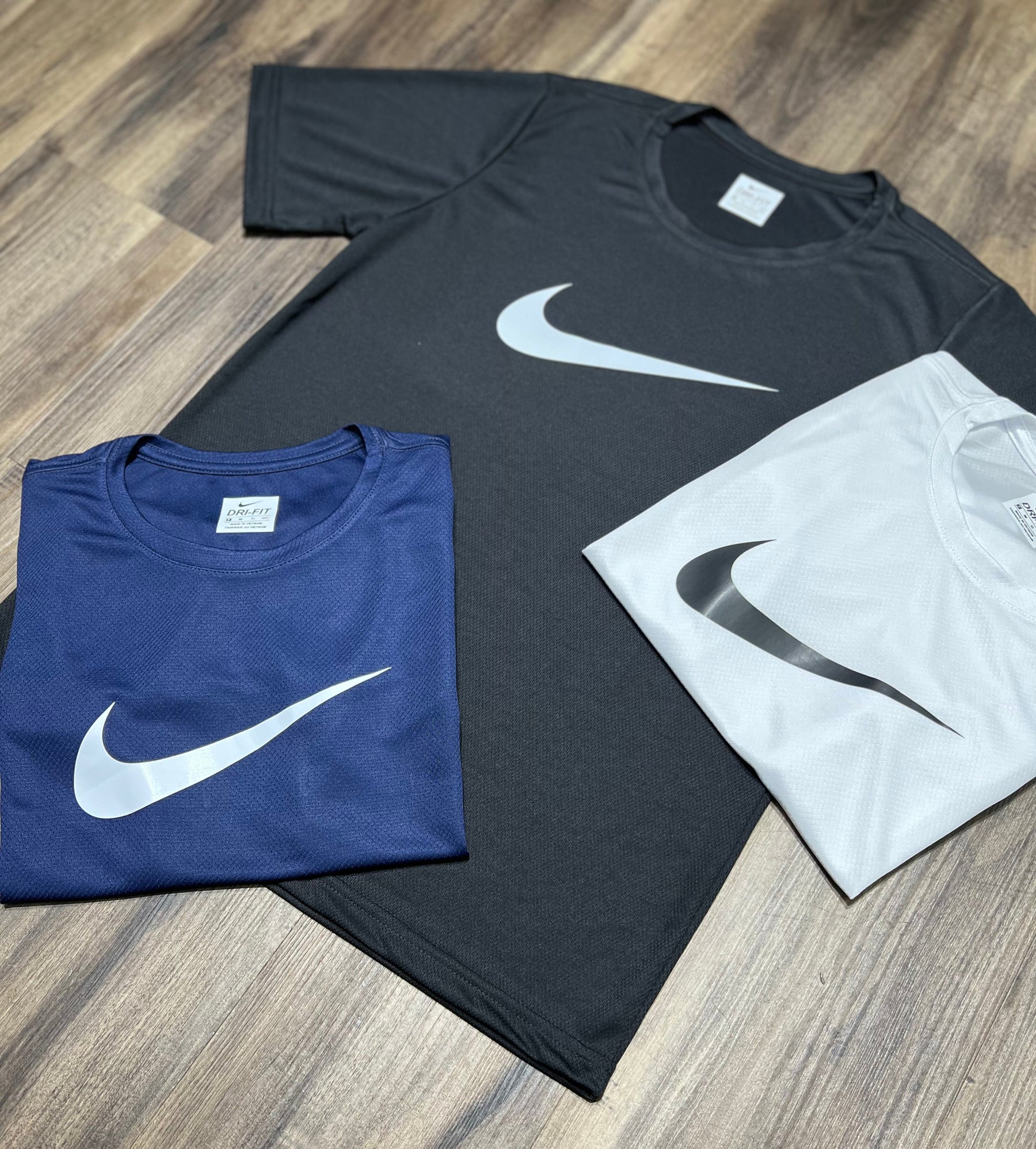 Kit com 3 camisetas nike dri-fit air