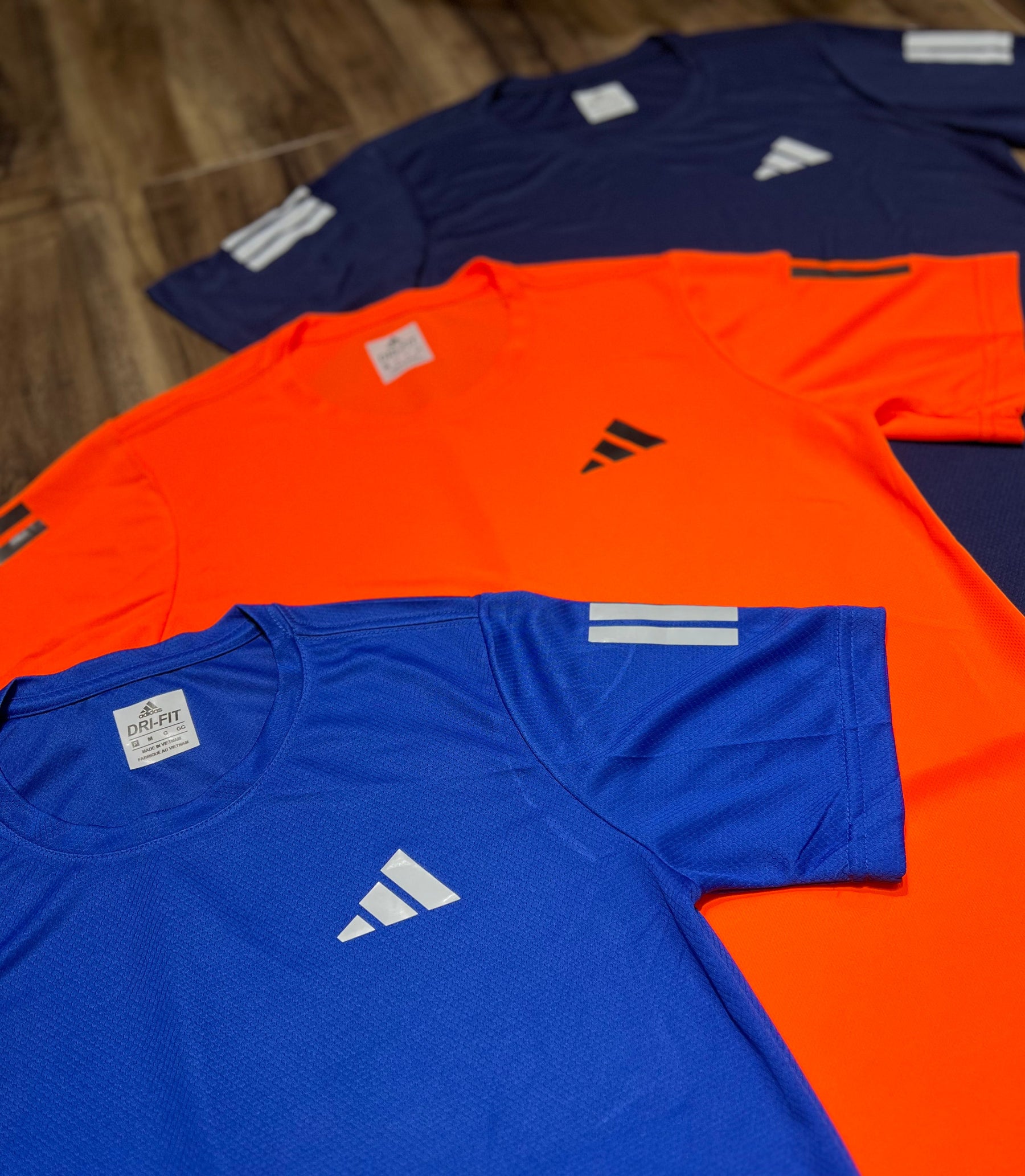 Kit com 3 camisetas dri-fit adidas df