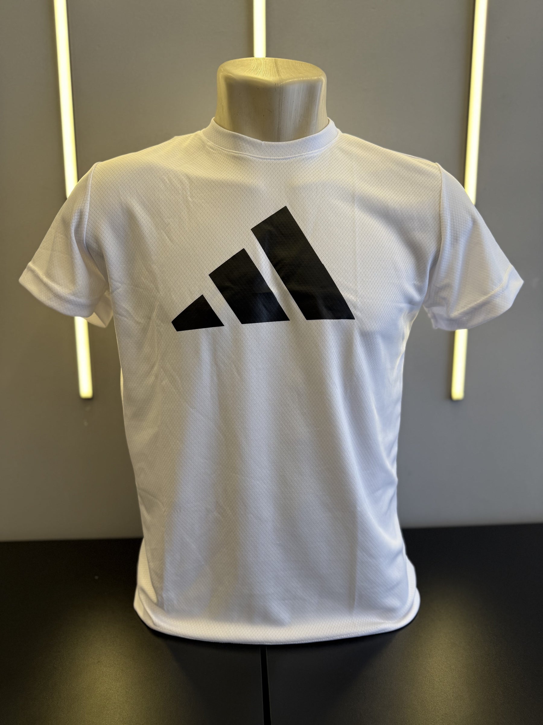 Camiseta adidas dri-fit unidade