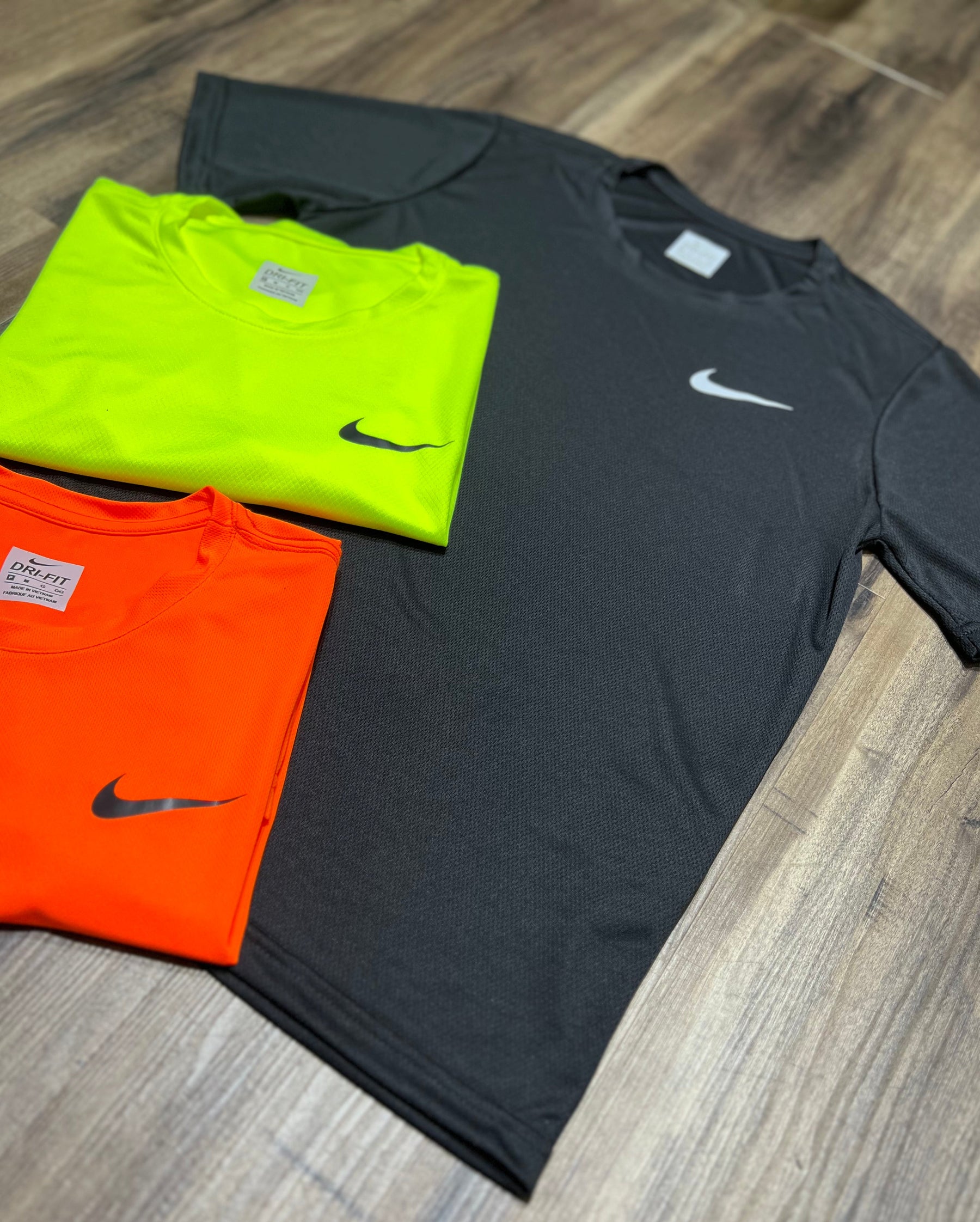 Kit com 3 camisetas nike dri-fit air