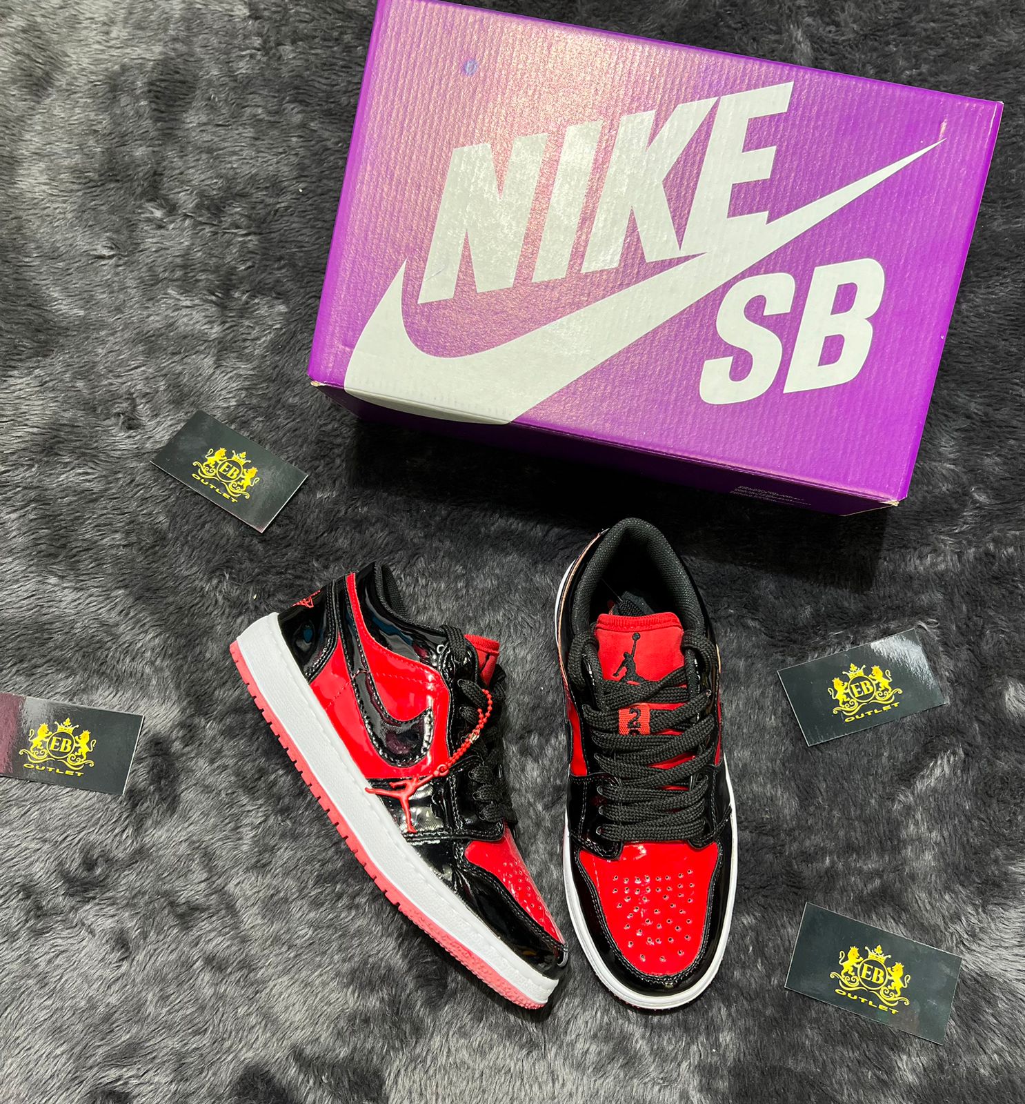 Jordan 1 Low Vermelho Lançamento + relógio de Brinde