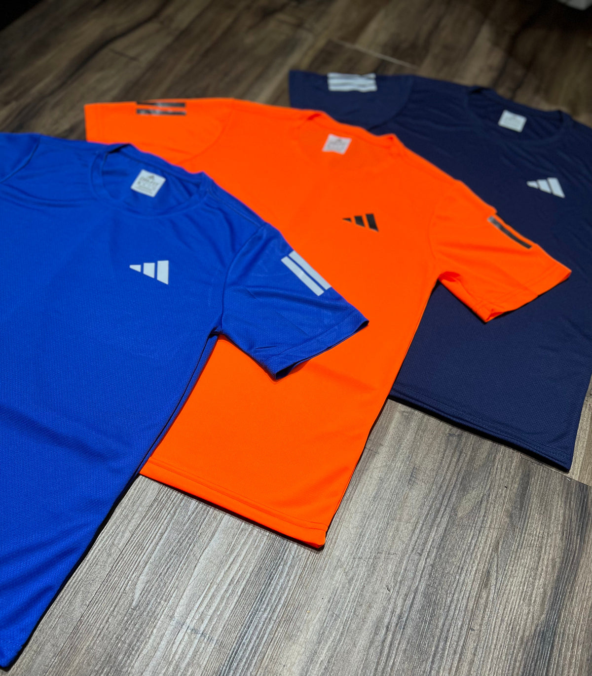 Kit com 3 camisetas dri-fit adidas df