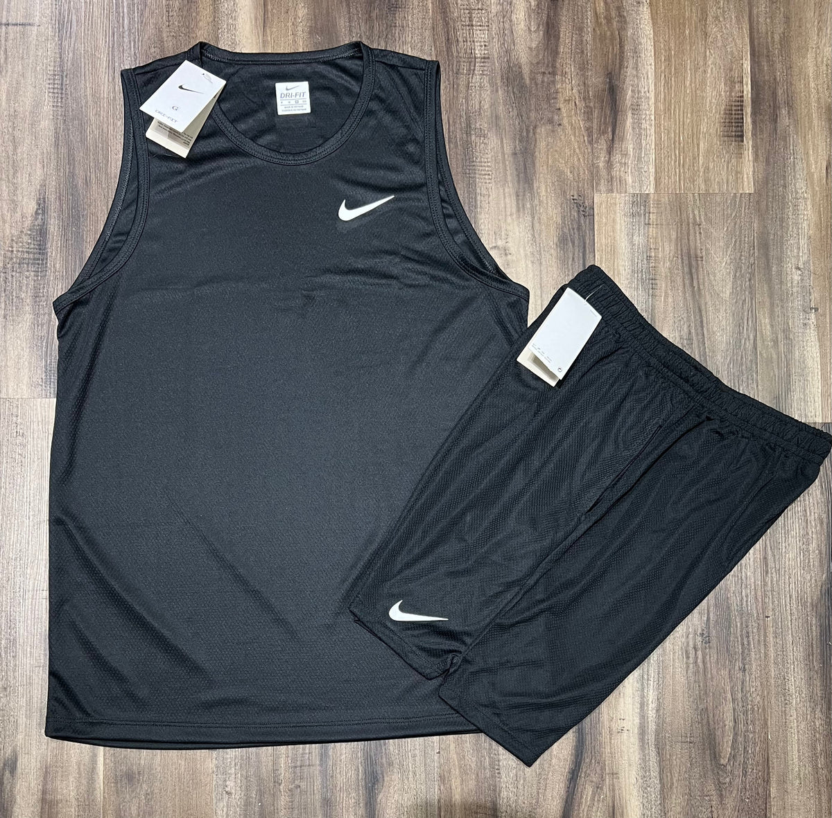Mega promoção regata e shorts