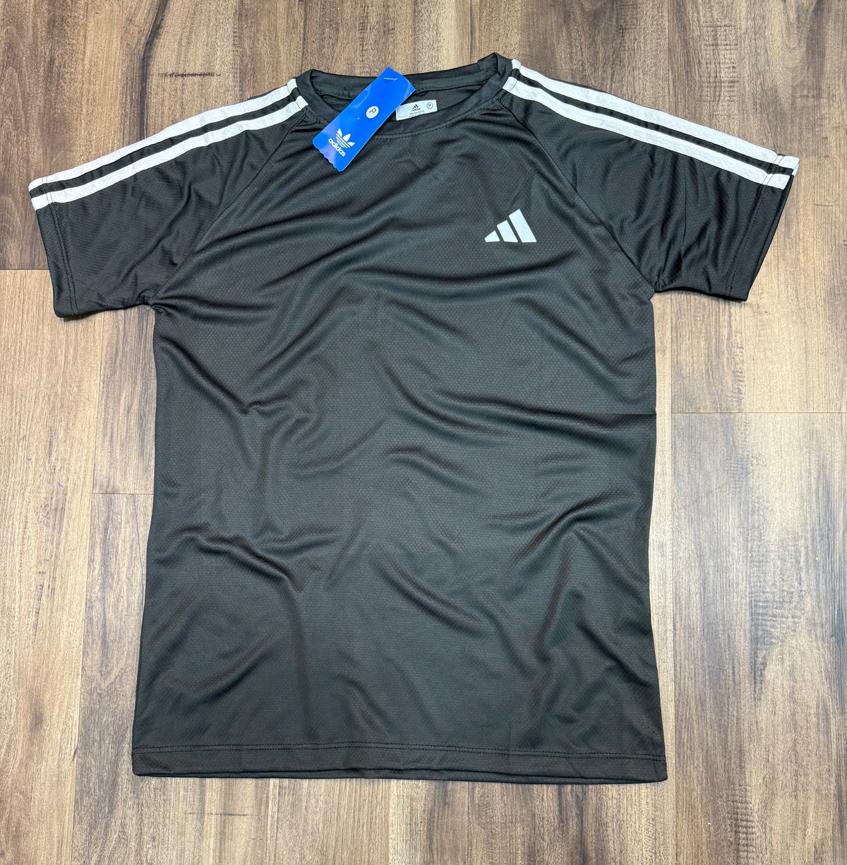 Camiseta adidas retrô unidade